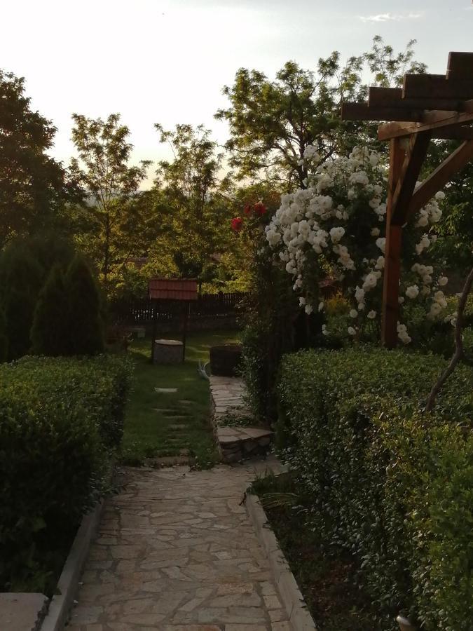 Krushunska Panorama Hotel Krushuna Ngoại thất bức ảnh